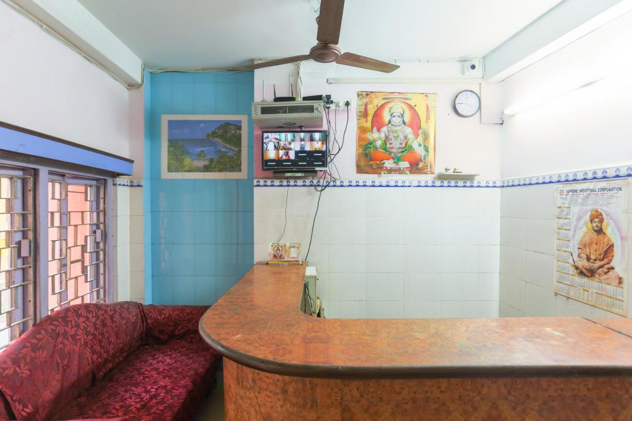 Oyo 74862 Shree Krishna Leela Hotel Манипала Екстериор снимка