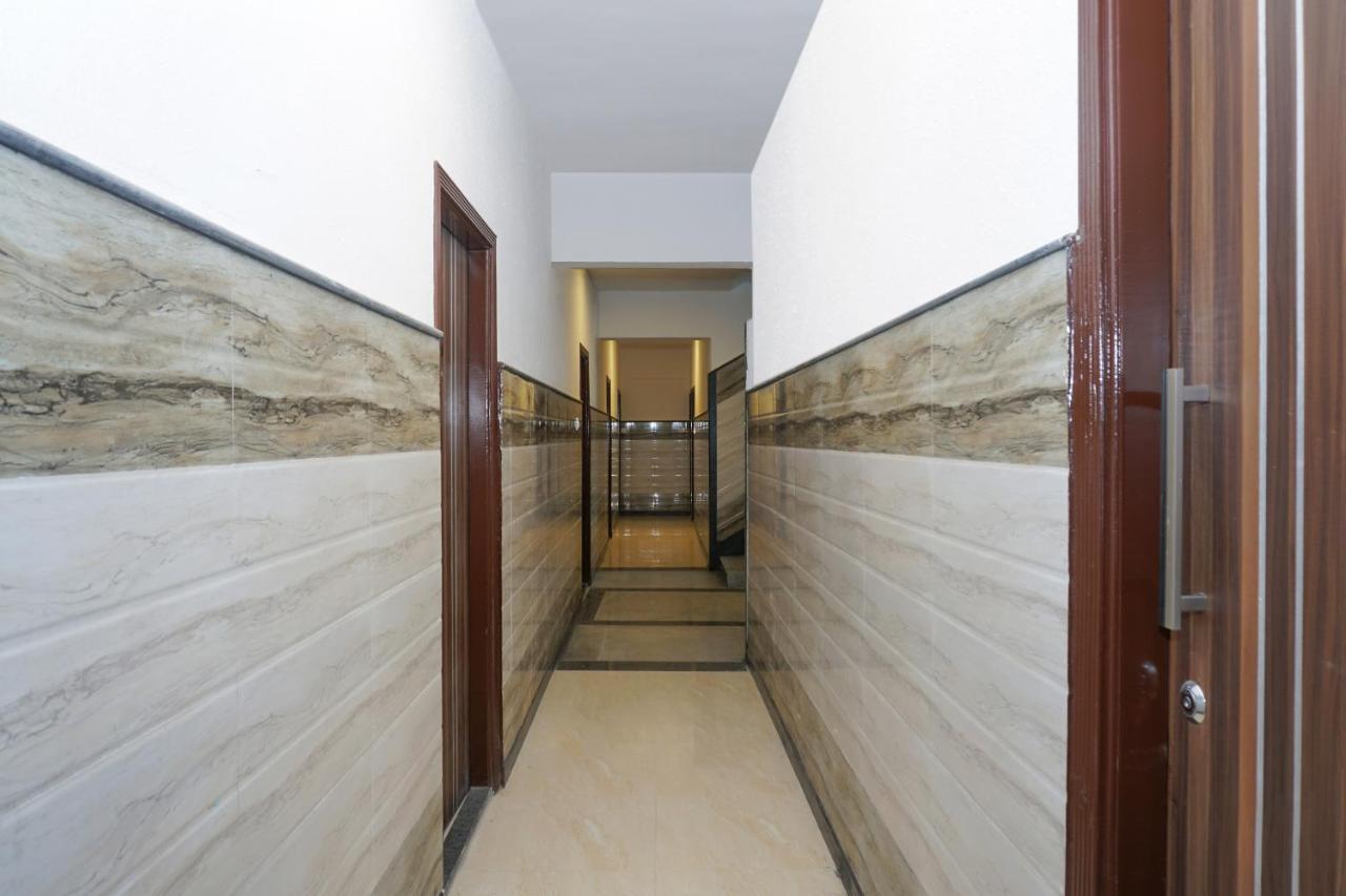 Oyo 74862 Shree Krishna Leela Hotel Манипала Екстериор снимка